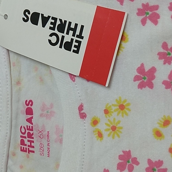 Epic Threads Girl t-shirt in white with pink and yellow flowers size 6X - Picture 3 of 5